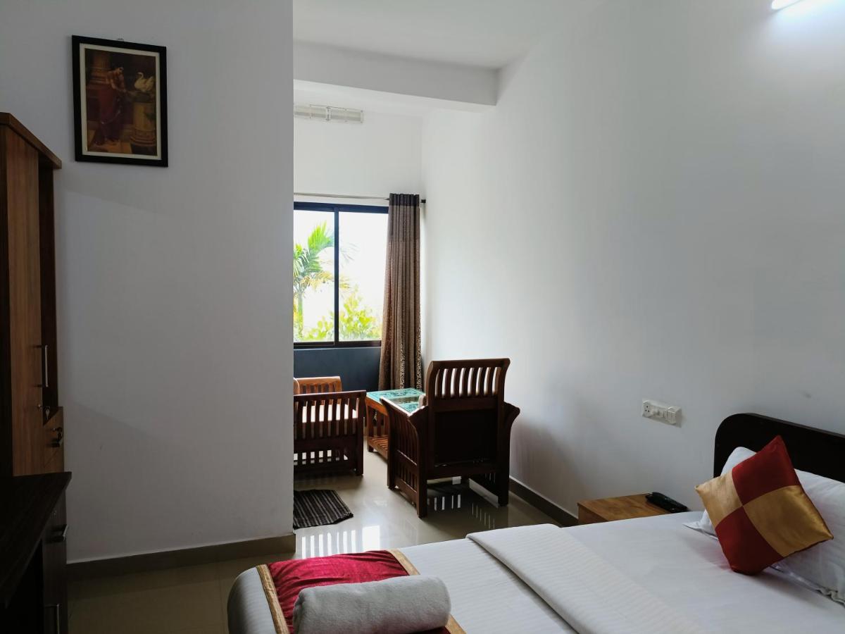 Bed and Breakfast Grace Munnar Residency Екстер'єр фото