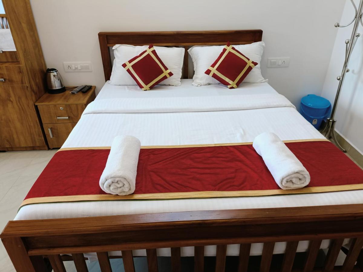 Bed and Breakfast Grace Munnar Residency Екстер'єр фото