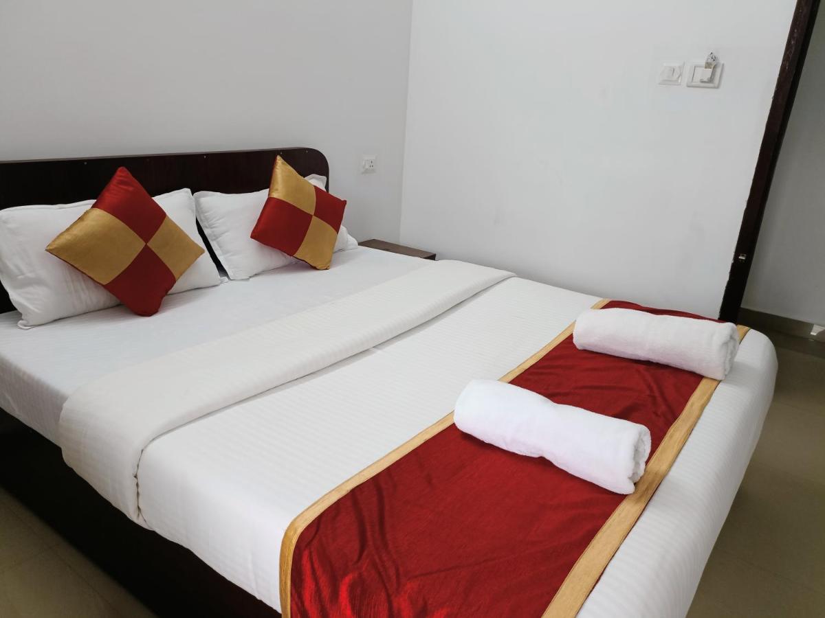 Bed and Breakfast Grace Munnar Residency Екстер'єр фото