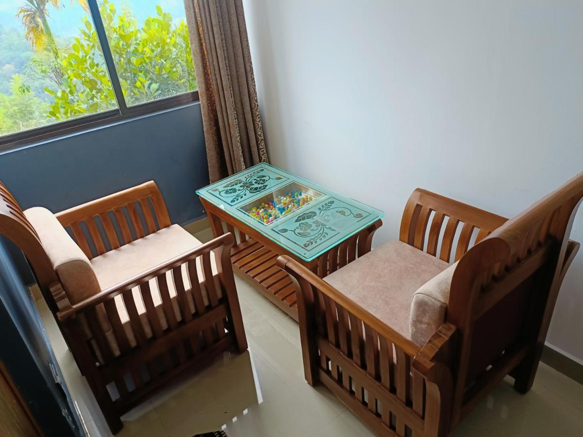 Bed and Breakfast Grace Munnar Residency Екстер'єр фото